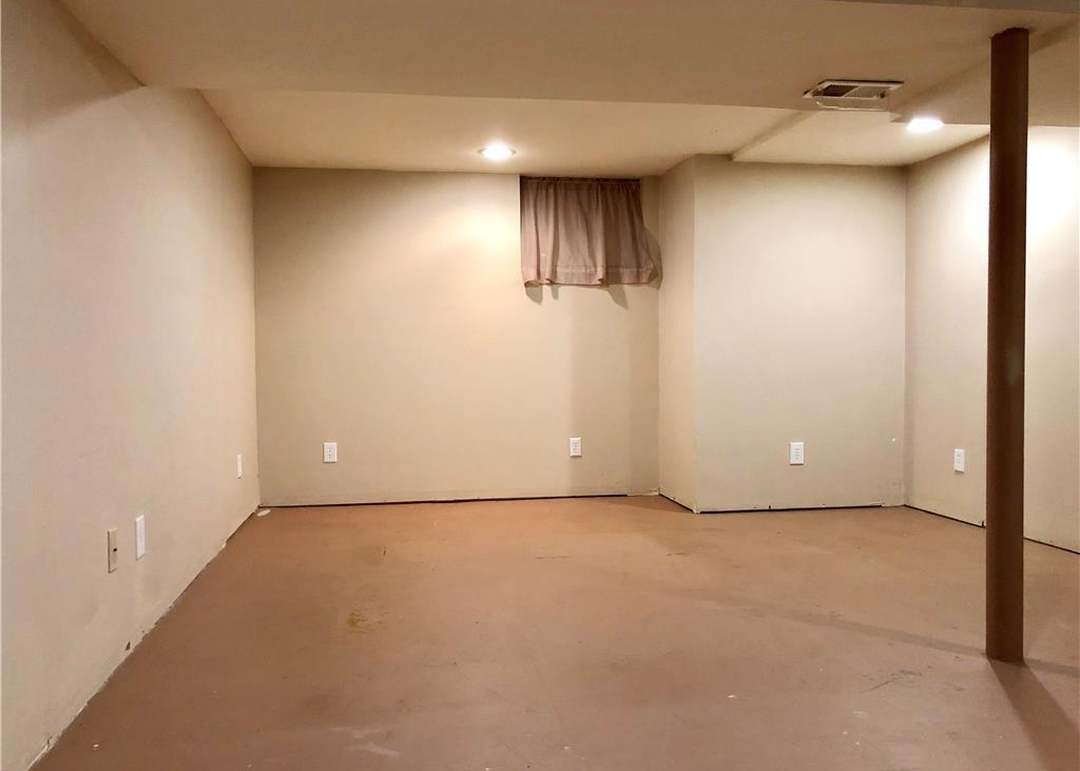 5526 N Woodland Avenue — photo 33