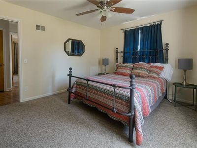 5537 Roe Boulevard — photo 7