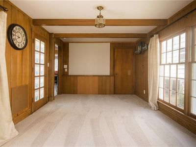 5537 Roe Boulevard — photo 16