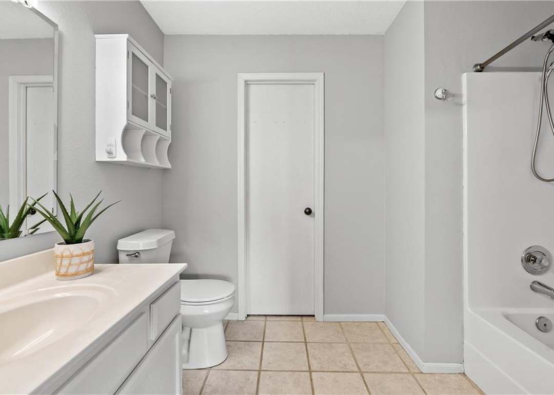 5556 Moonlight Meadow Drive — photo 18