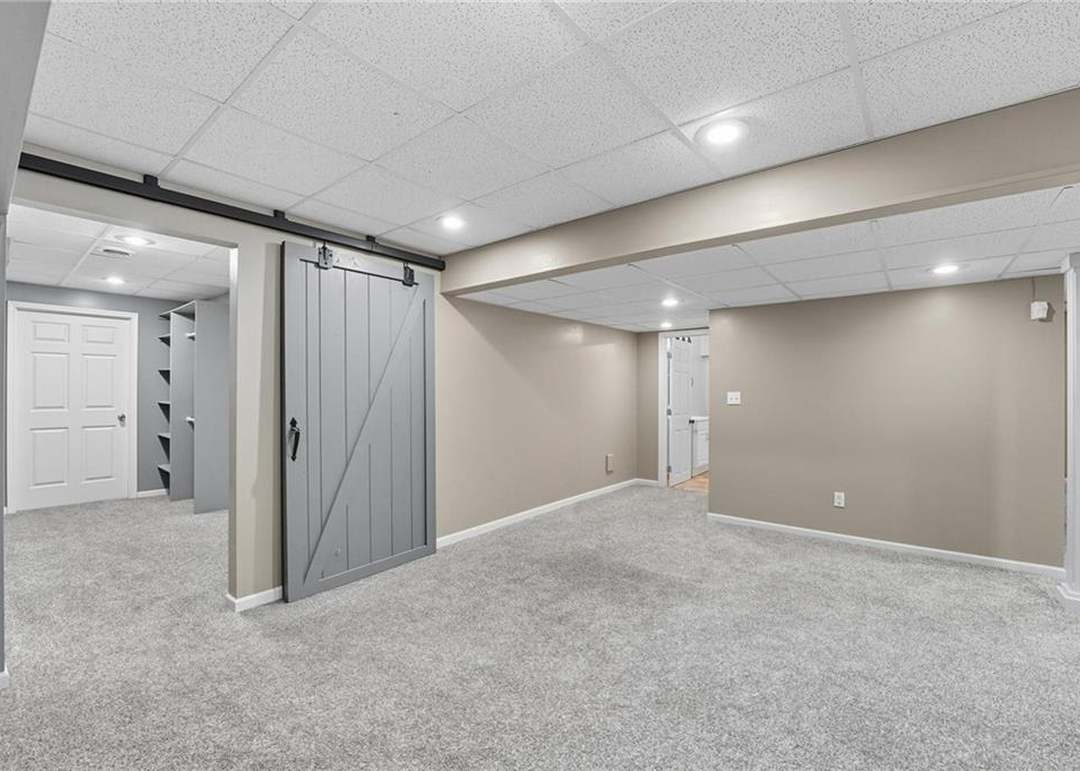 5615 NE Maybrook Road — photo 5