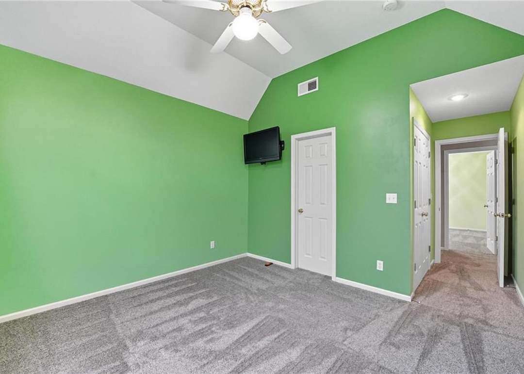 5615 NE Maybrook Road — photo 7