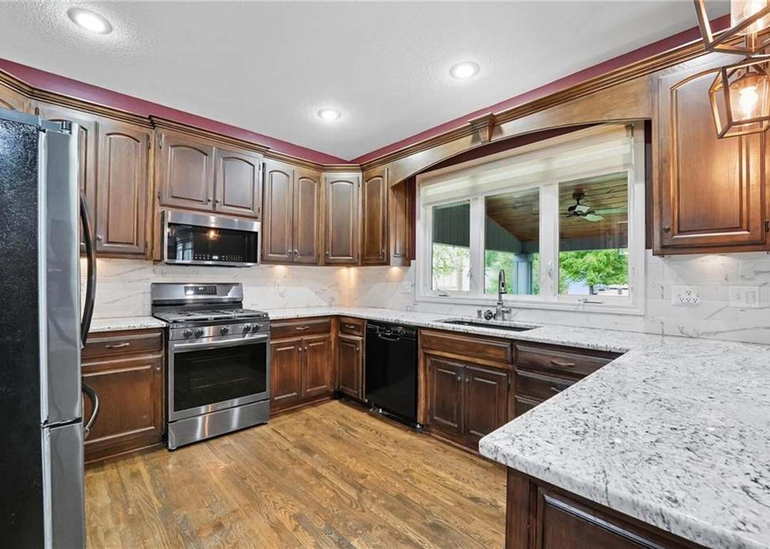 5615 NE Maybrook Road — photo 11