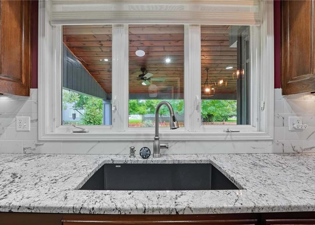 5615 NE Maybrook Road — photo 16