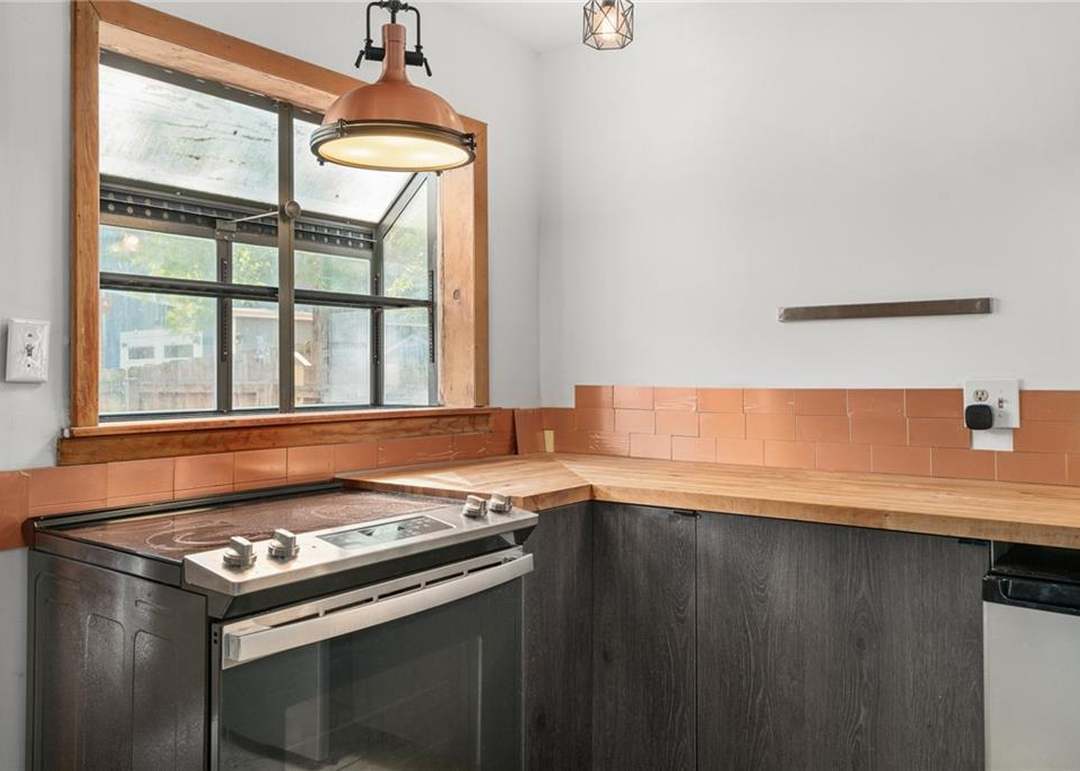 5629 Maple Street — photo 24