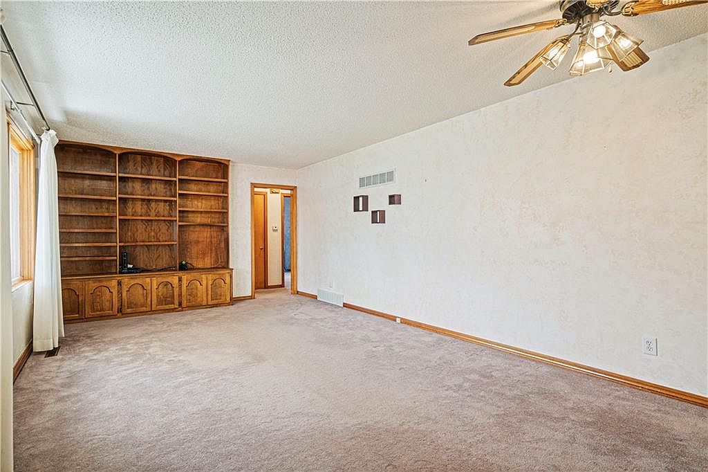 5720 LANE AVENUE — photo 2