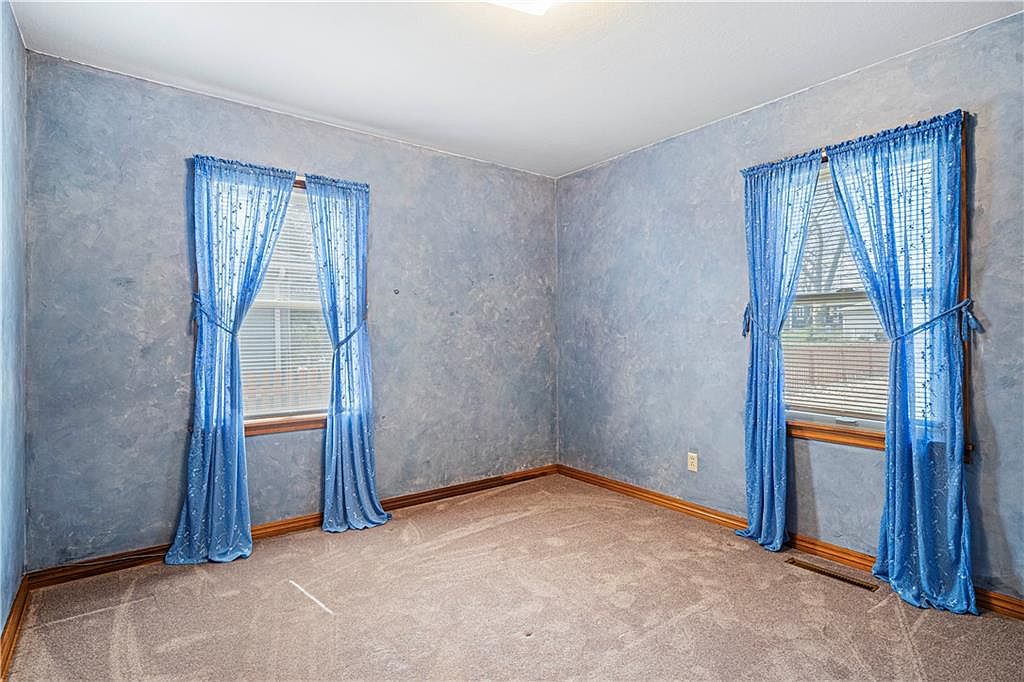 5720 LANE AVENUE — photo 16
