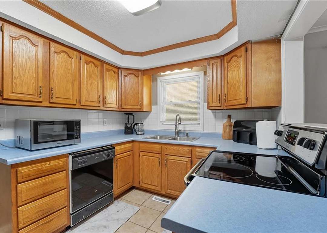 5840 Floyd Street — photo 15