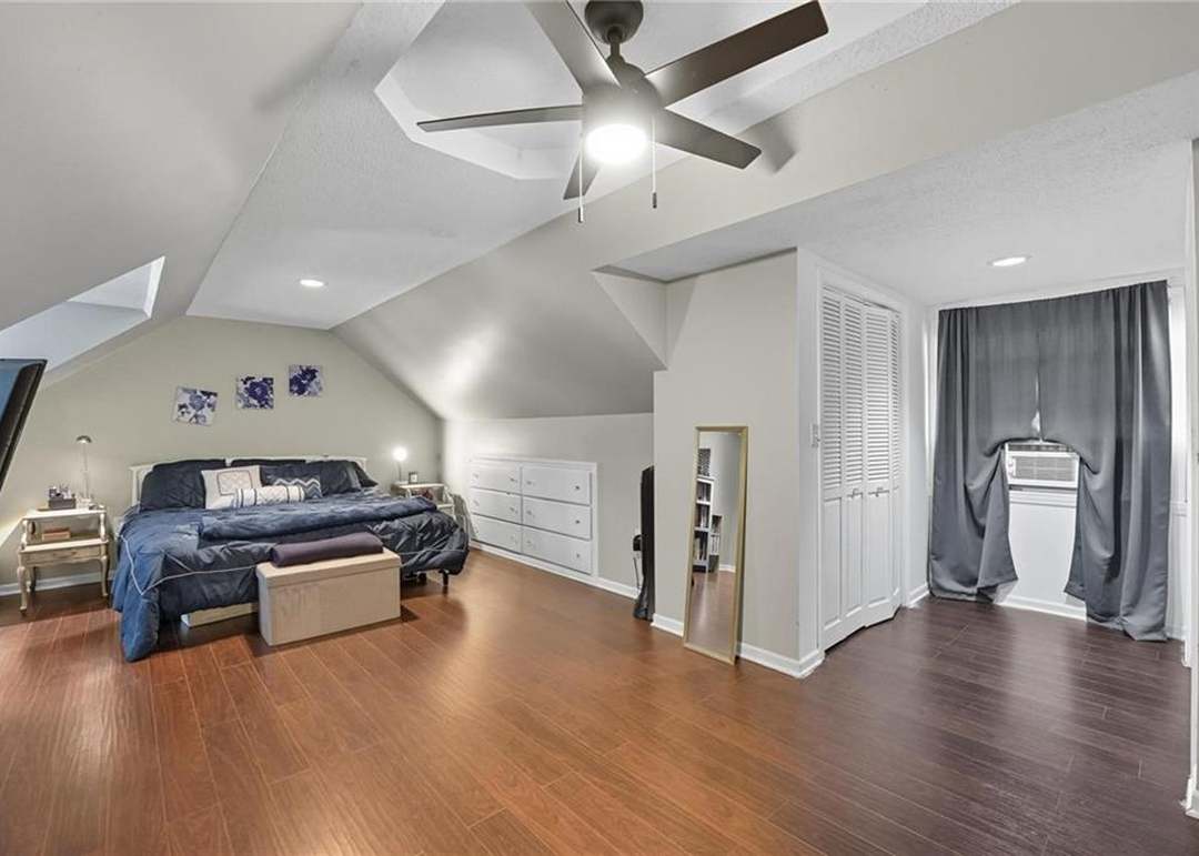5840 Floyd Street — photo 24