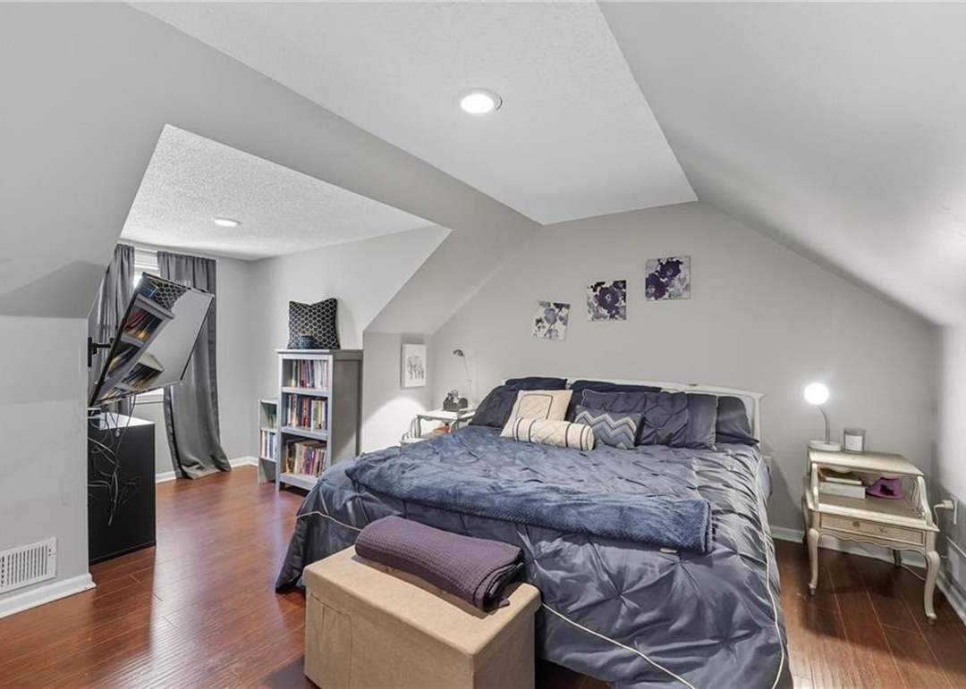 5840 Floyd Street — photo 25