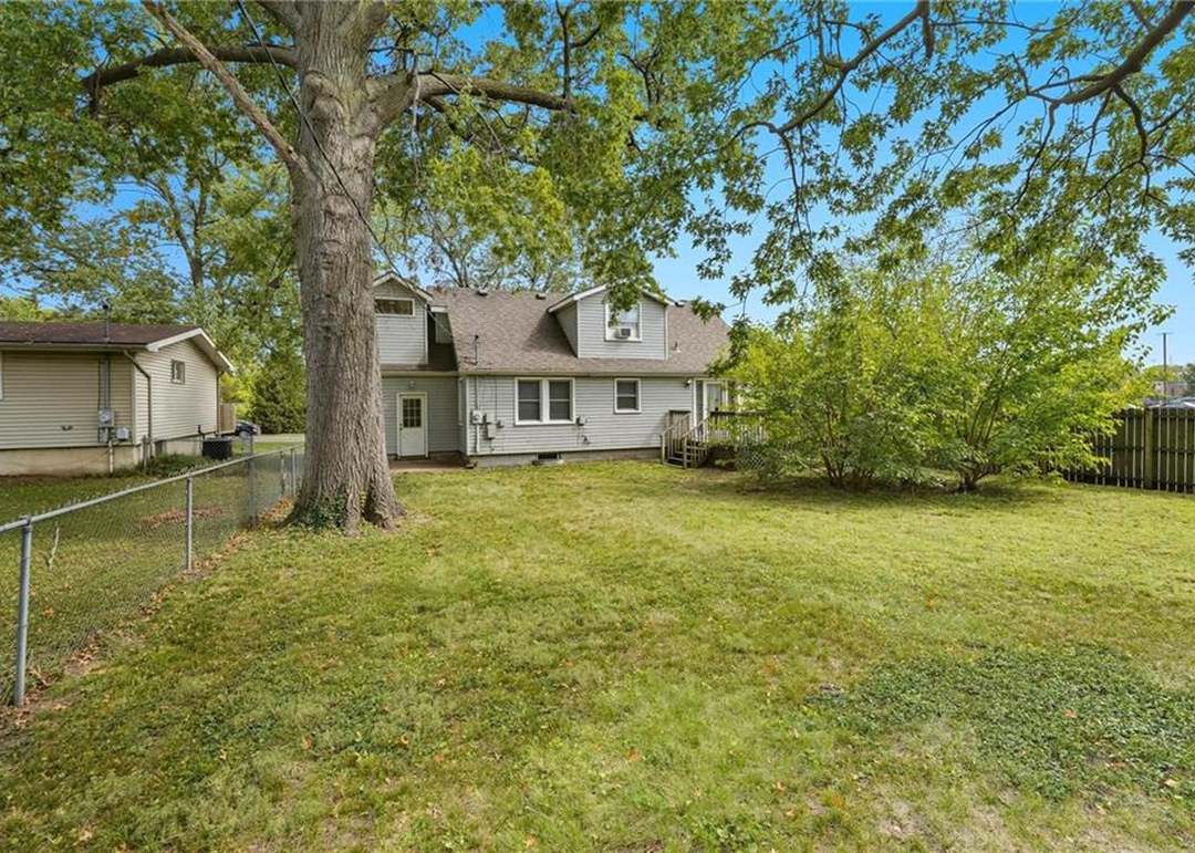 5840 Floyd Street — photo 33