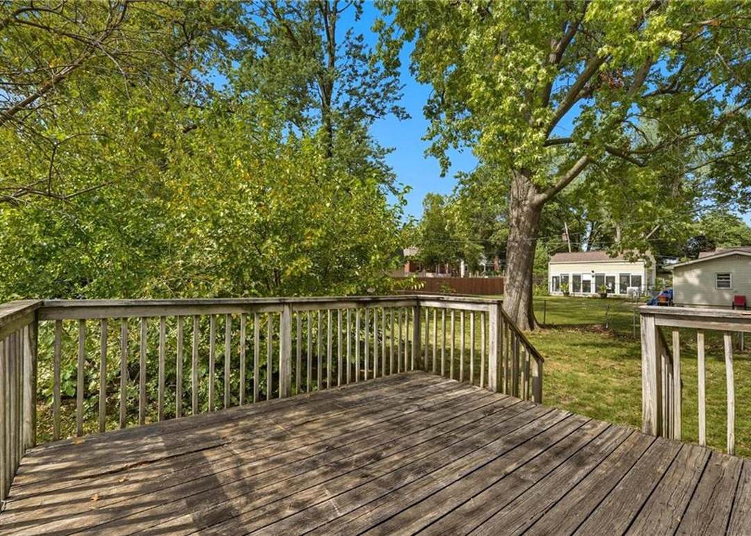 5840 Floyd Street — photo 35