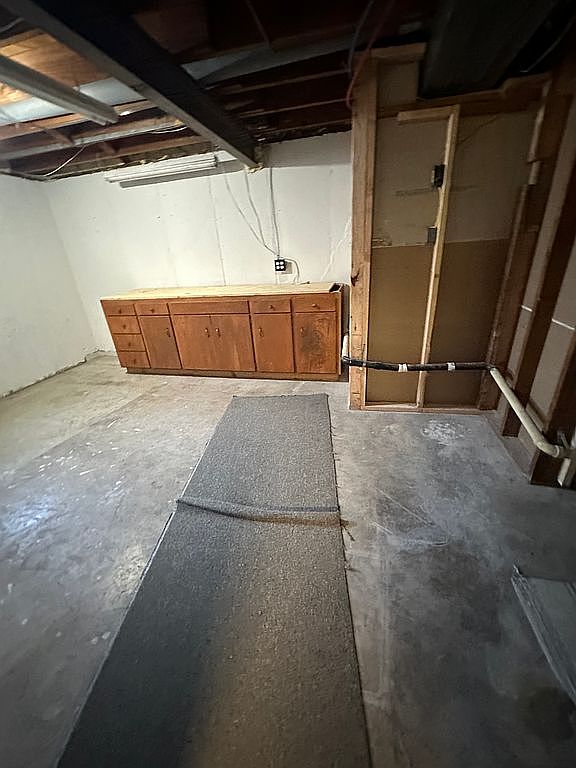 5903 N Howard Ave Kansas City — photo 40