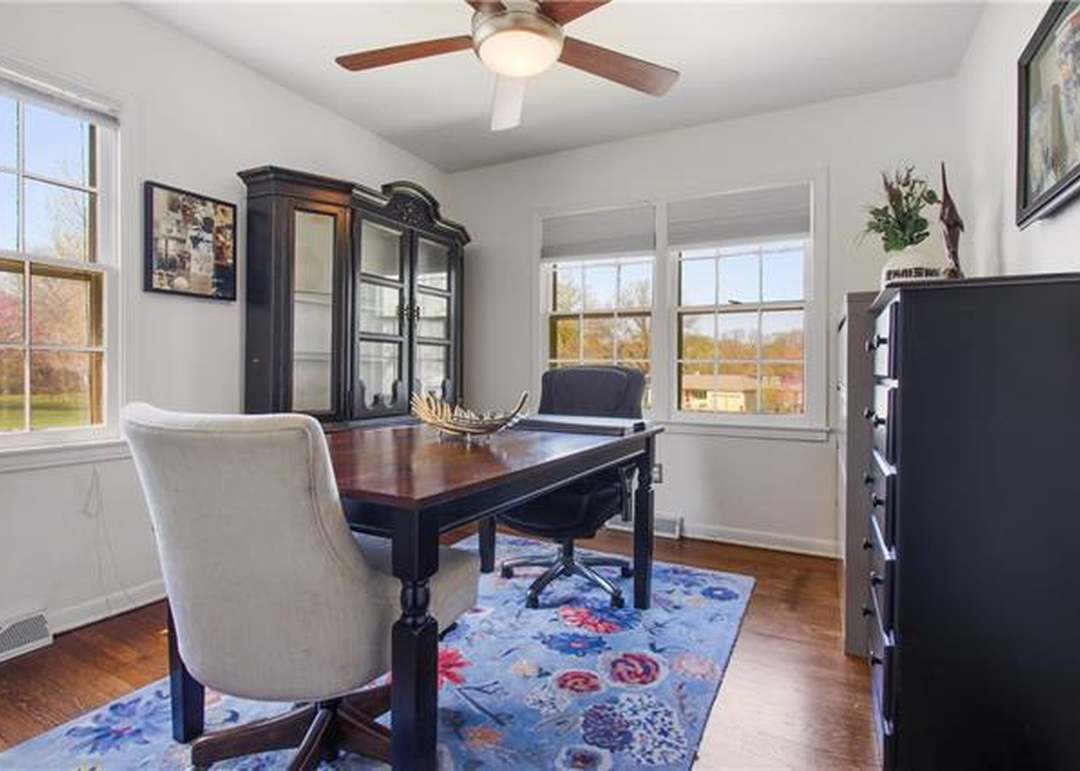 5910 W 100TH Street — photo 15