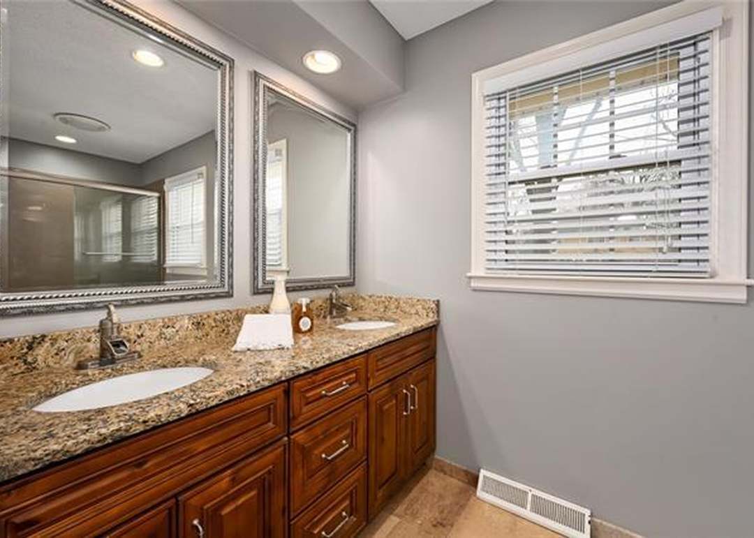 5918 Garnett Street — photo 20