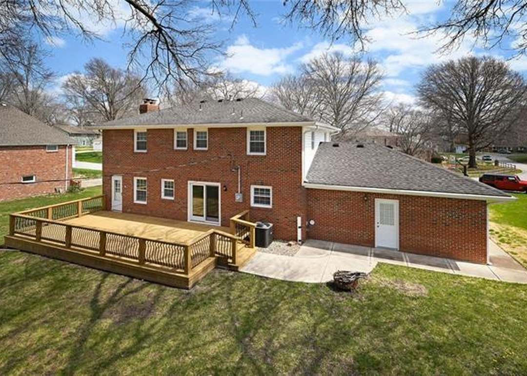 5918 Garnett Street — photo 26