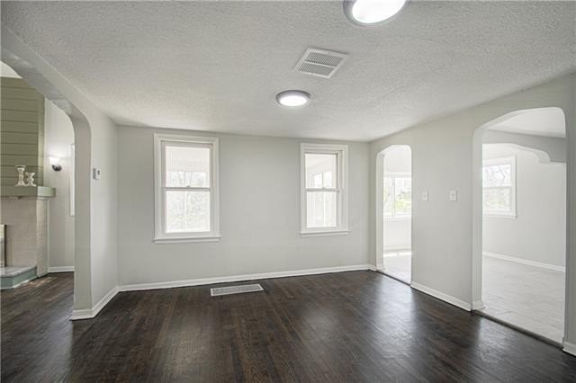 5921 Eastwood Court — photo 6