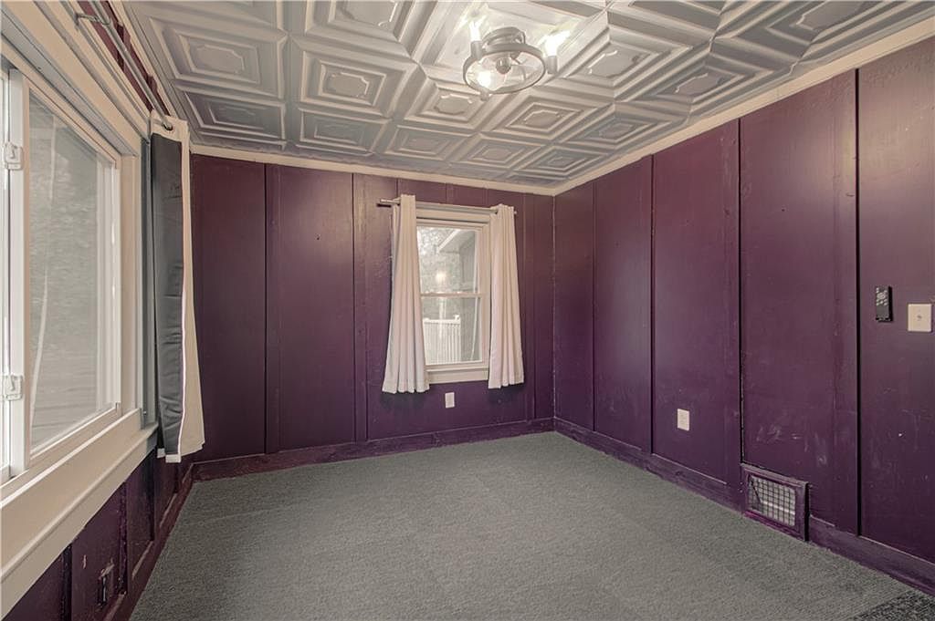 5923 Walrond Avenue — photo 17