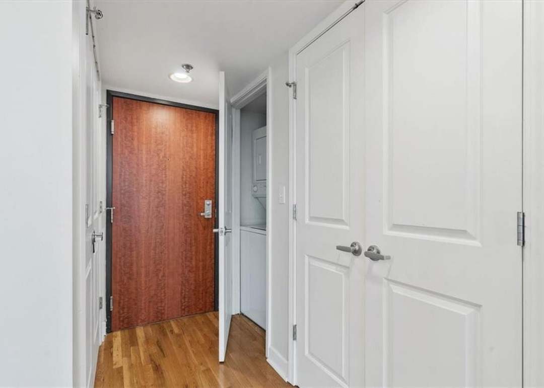 600 Admiral Boulevard — photo 20