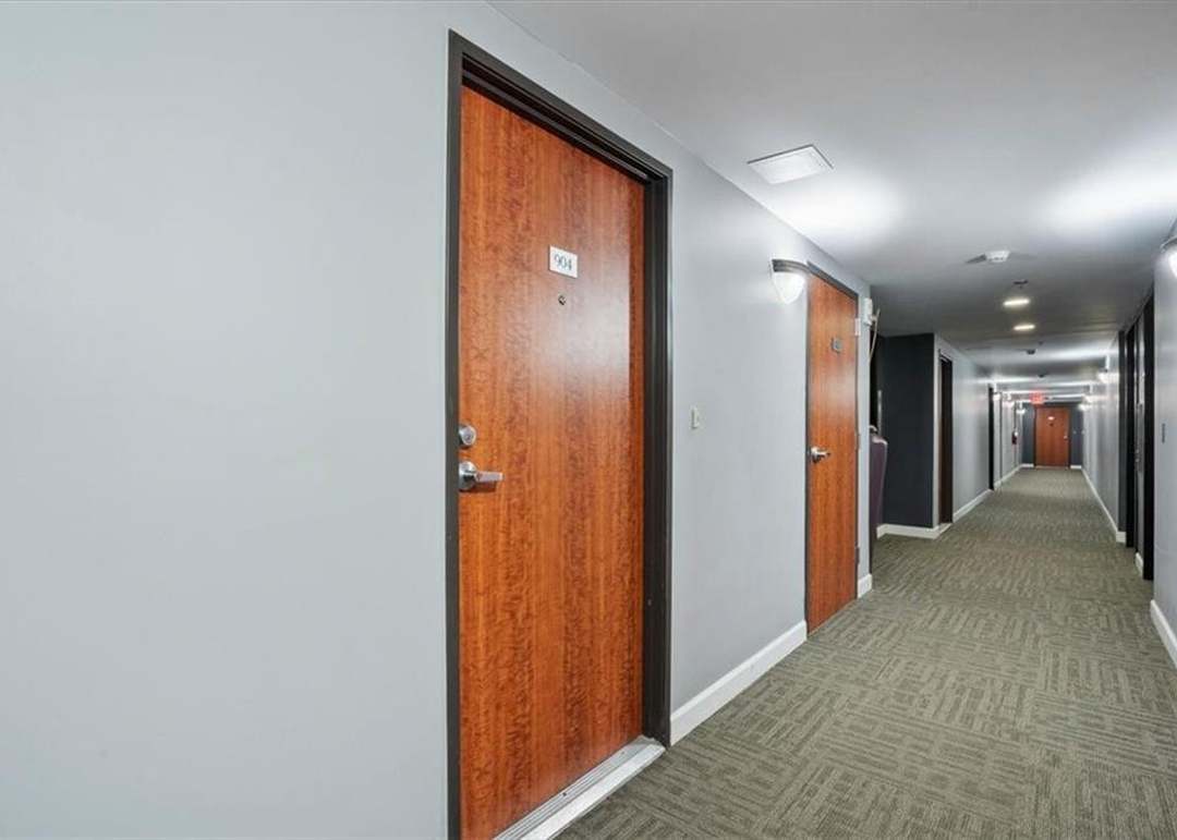 600 Admiral Boulevard — photo 21