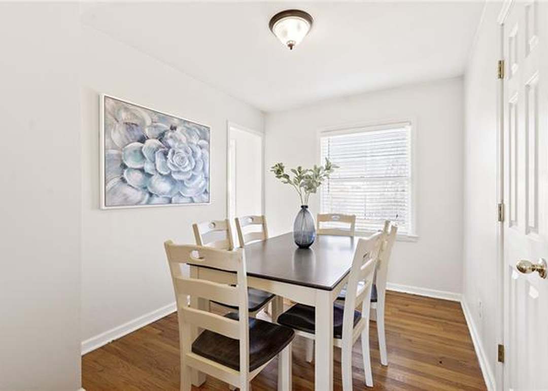 604 W 90 Terrace — photo 11