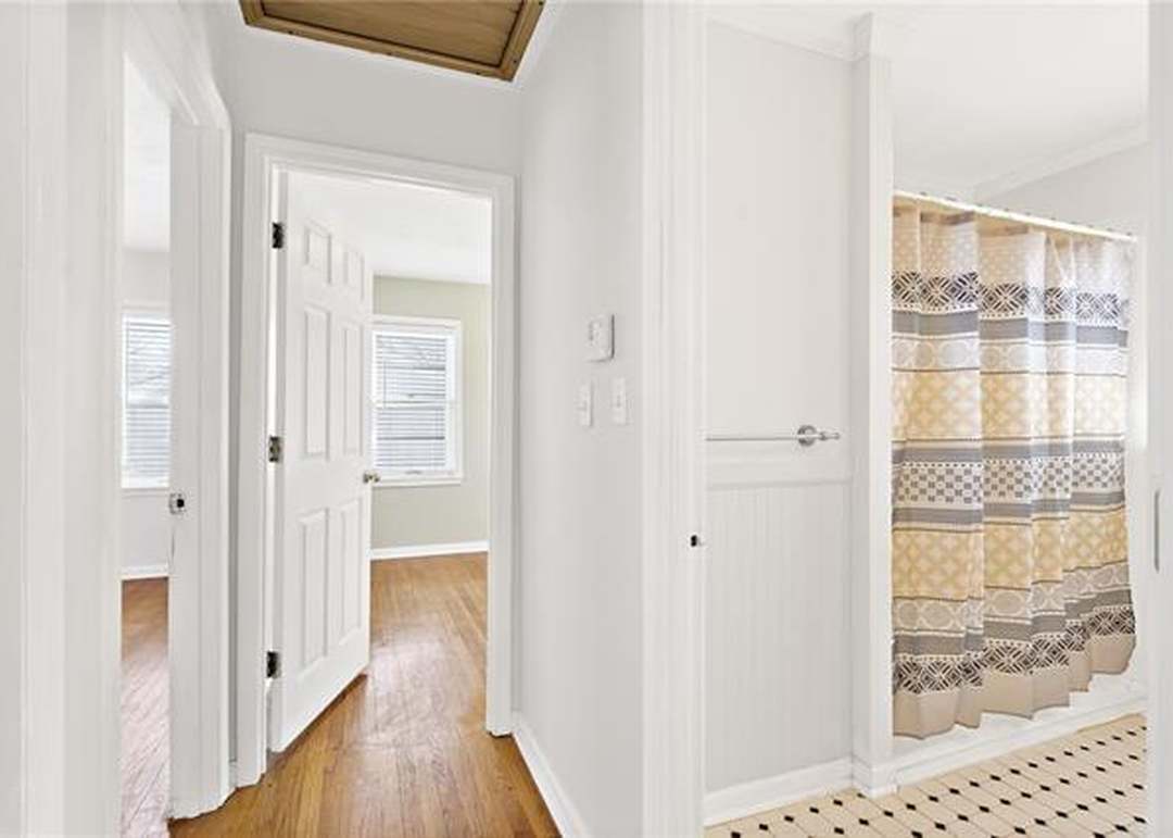 604 W 90 Terrace — photo 15