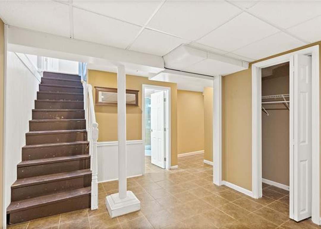 604 W 90 Terrace — photo 20