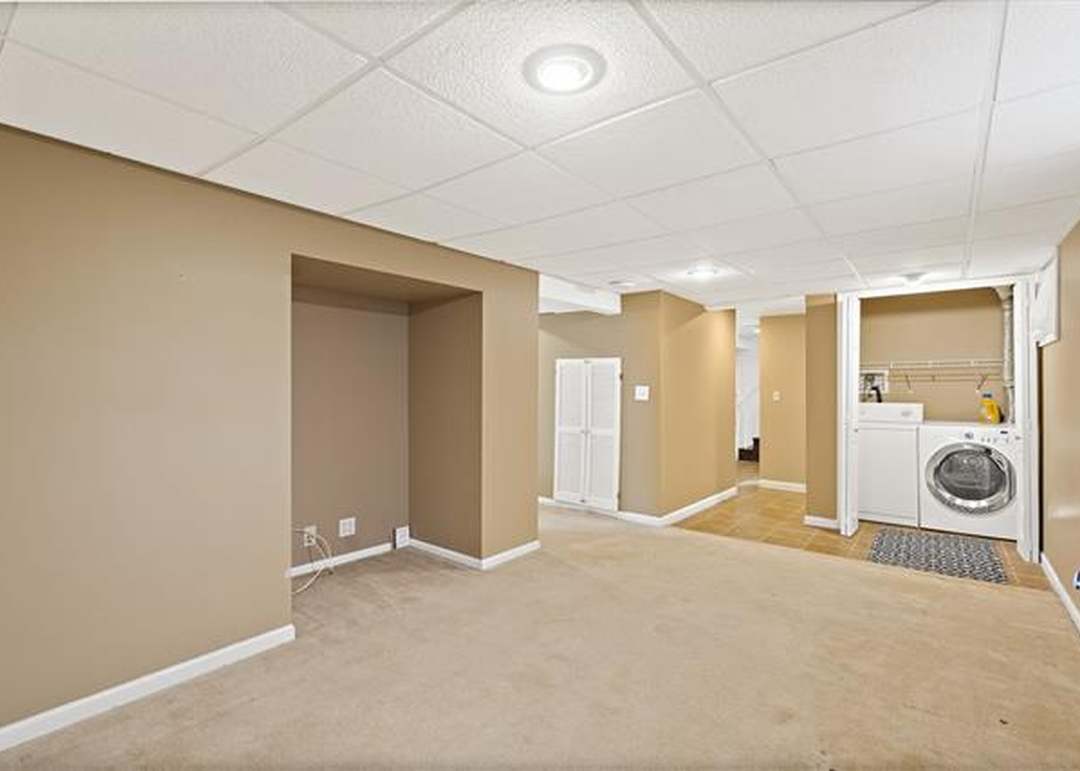 604 W 90 Terrace — photo 24