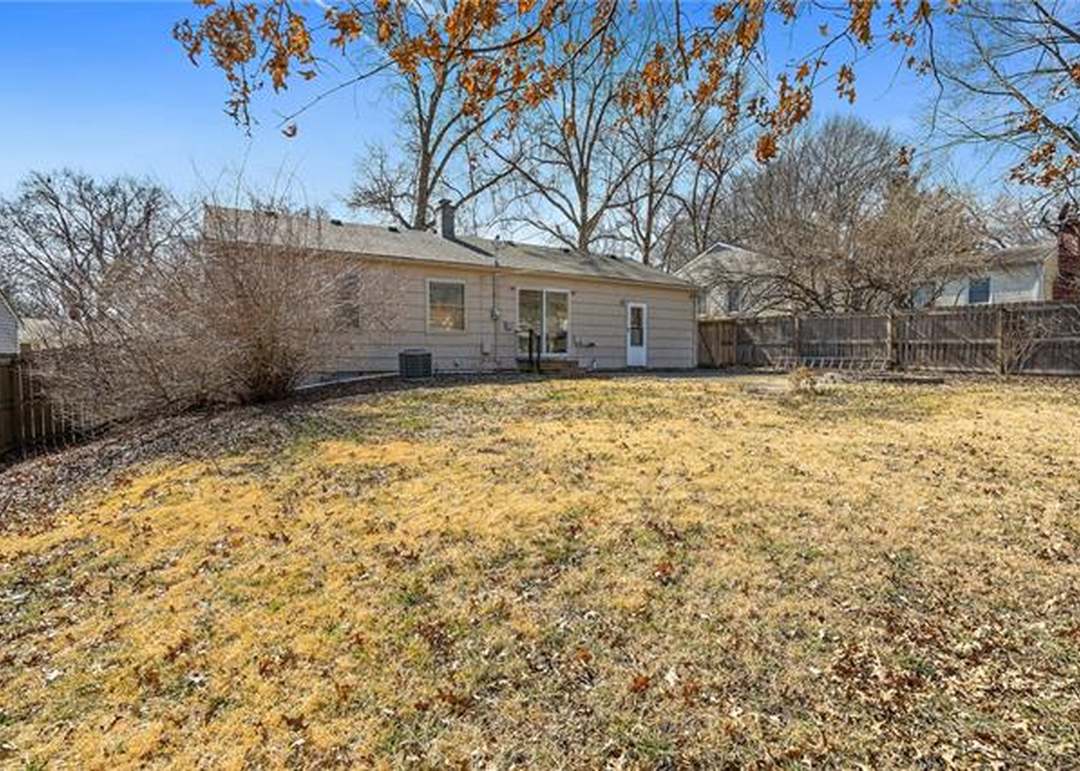 604 W 90 Terrace — photo 30
