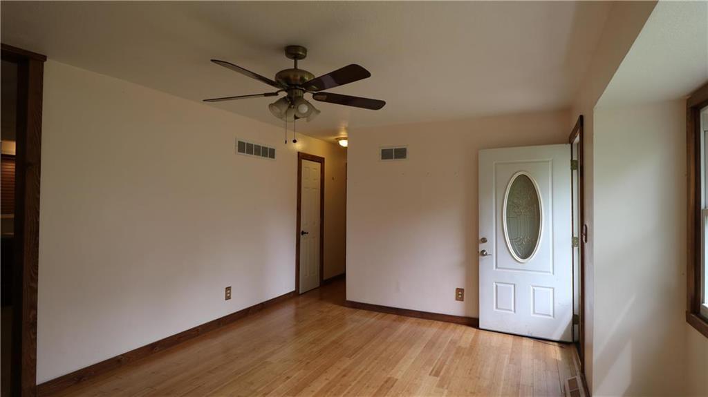 606 S 110 Street — photo 9