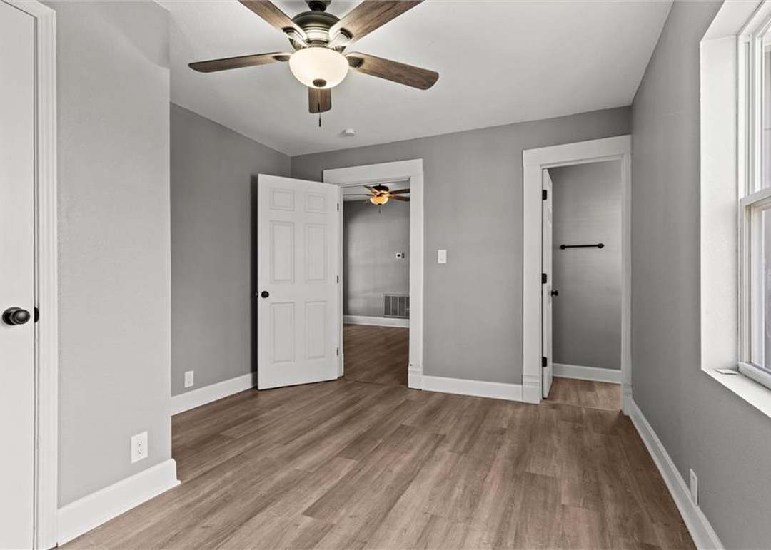 607 W Wea Street — photo 7