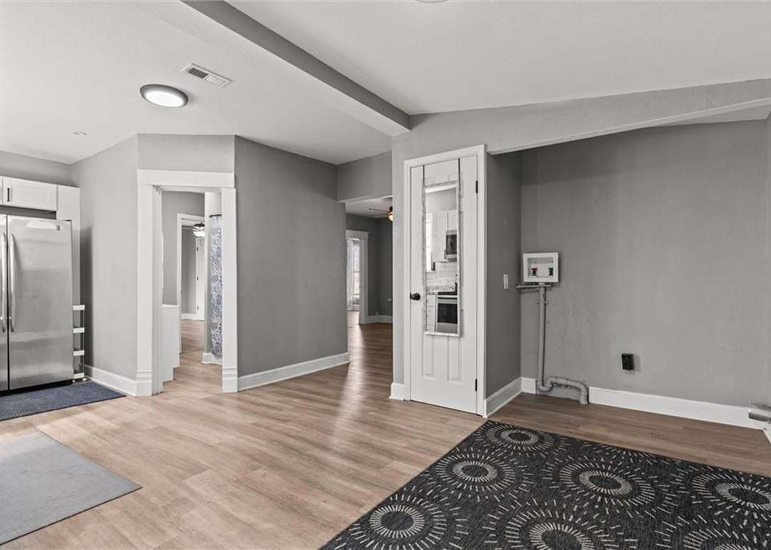 607 W Wea Street — photo 19