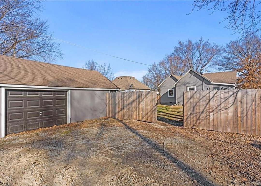 607 W Wea Street — photo 31