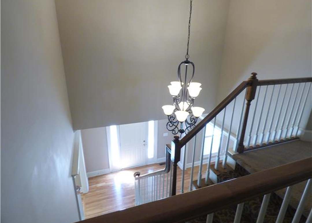 609 NW Edgewood Drive — photo 16