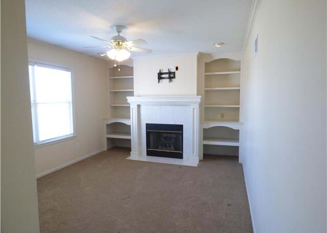 609 NW Edgewood Drive — photo 17