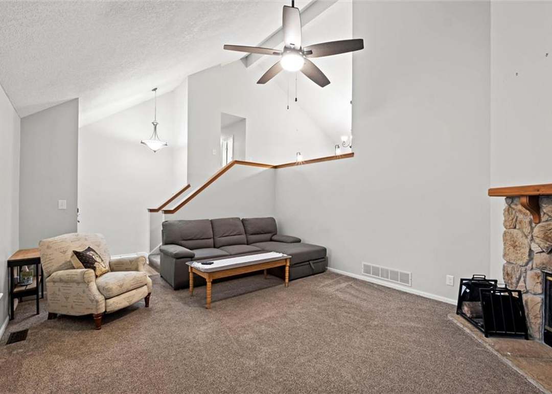 610 Meadowlark Road — photo 14