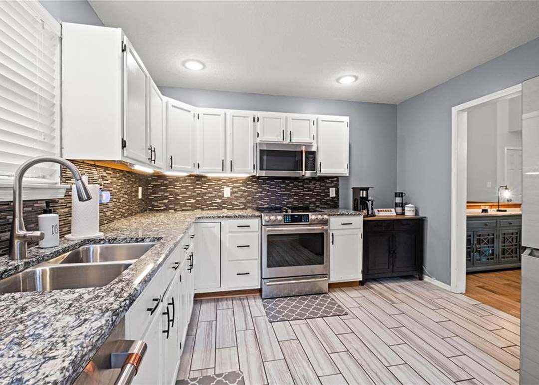 610 Meadowlark Road — photo 19
