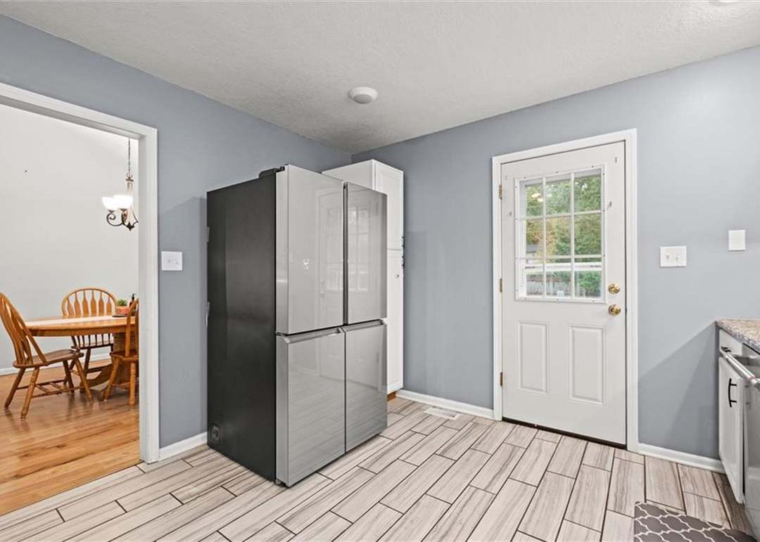 610 Meadowlark Road — photo 20
