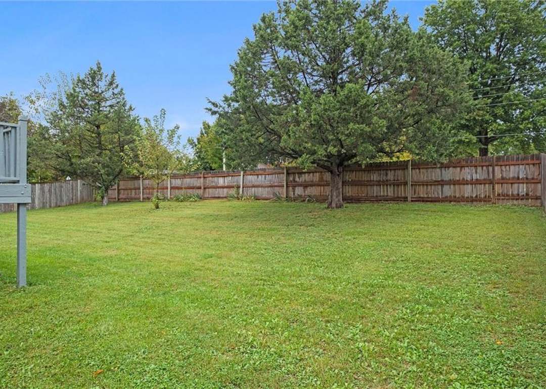 610 Meadowlark Road — photo 35