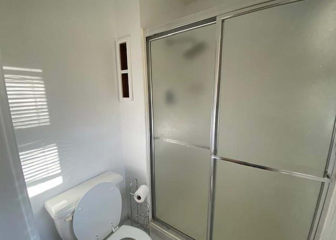 6100 Greenwood Dr — photo 5