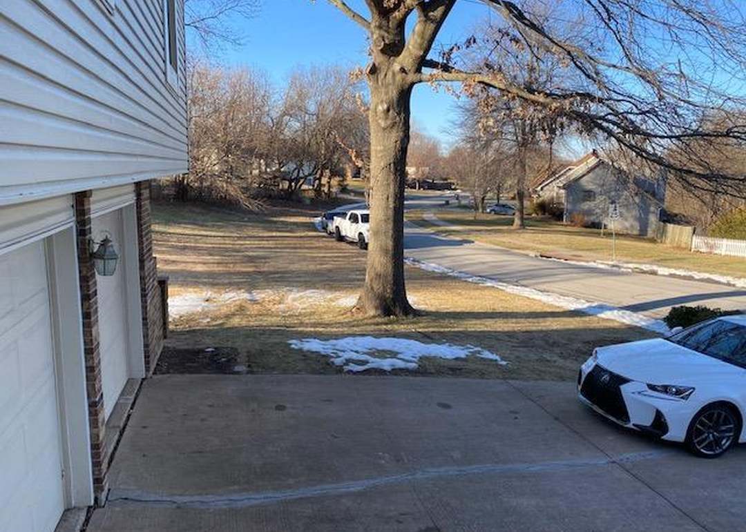 6100 Greenwood Dr — photo 10