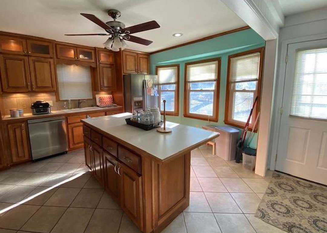 6100 Greenwood Dr — photo 19