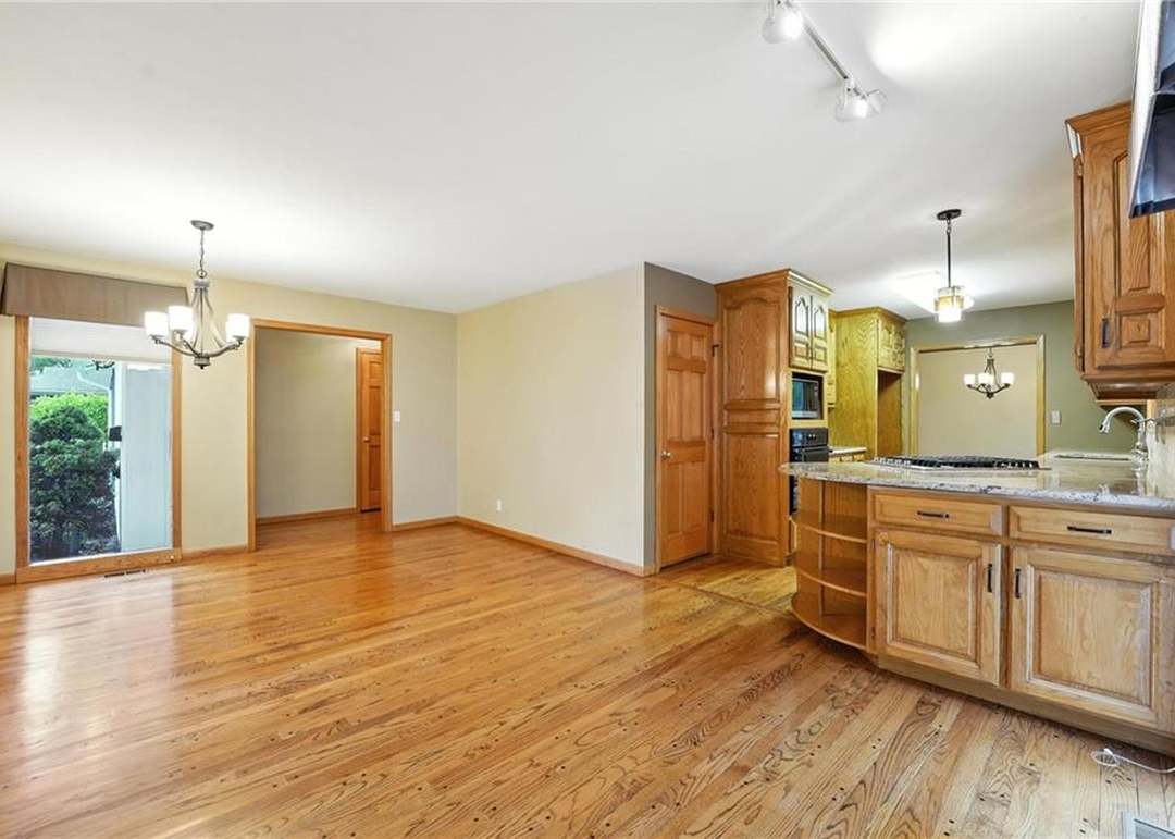 6100 W 85th Terrace — photo 6