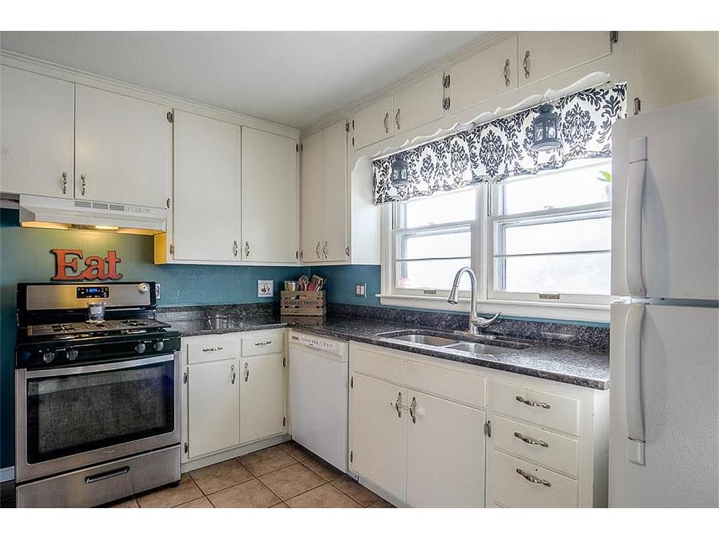 6105 W 54TH Street — photo 9