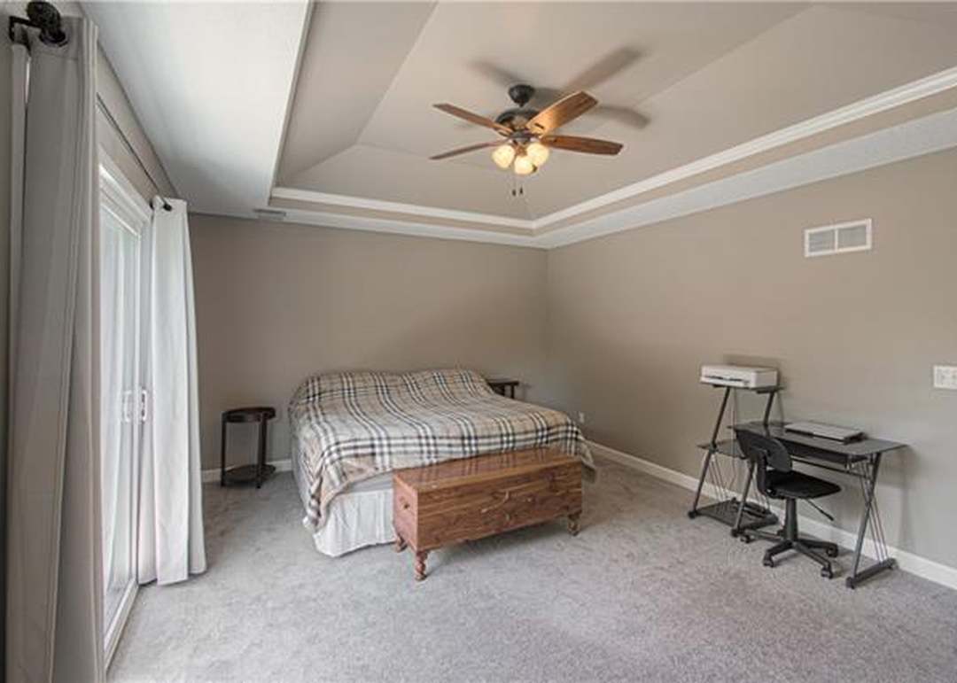 6118 N Mercier Street — photo 4