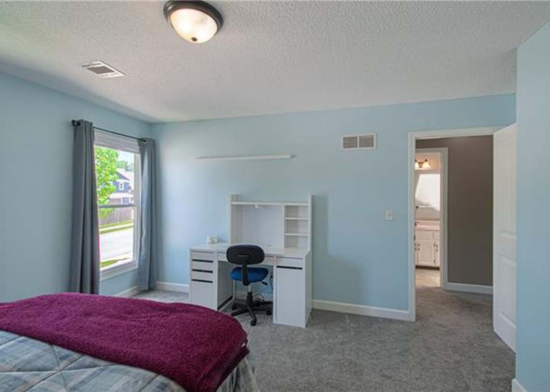 6118 N Mercier Street — photo 7