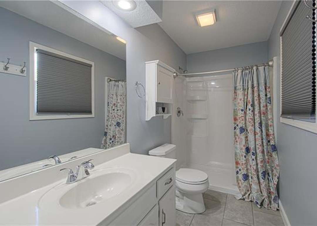 6118 N Mercier Street — photo 18