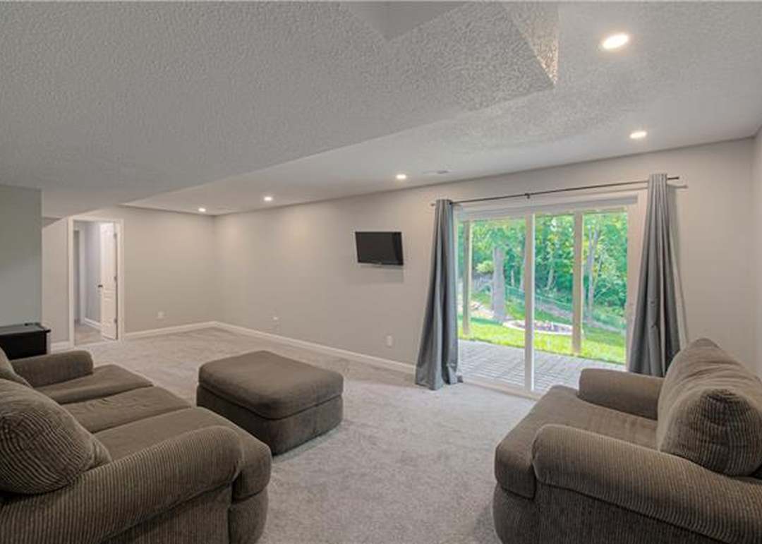 6118 N Mercier Street — photo 24