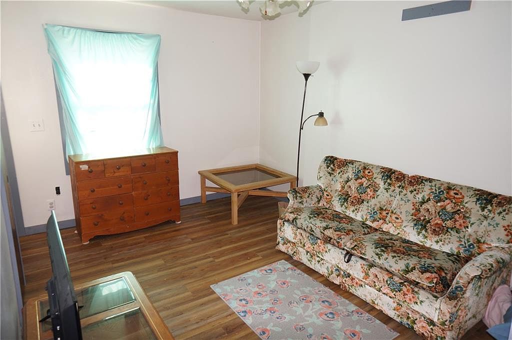 613 S Scott Avenue — photo 10