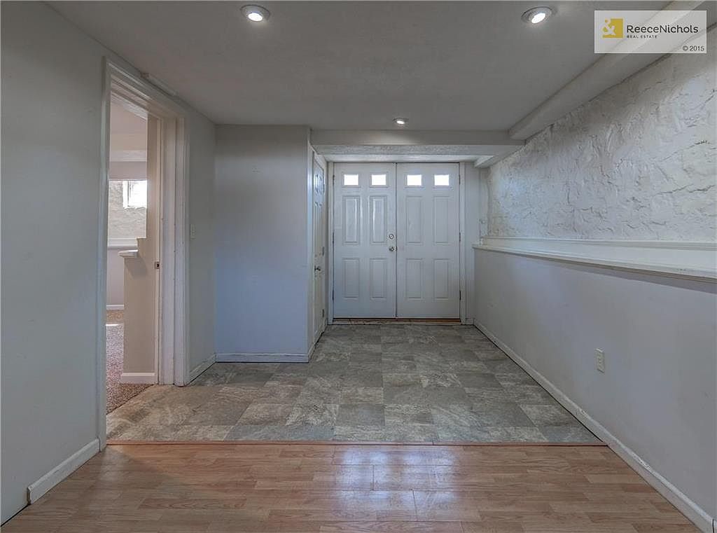 6130 Flint Street — photo 17